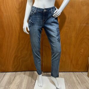 ND Weekend Women's Embroidered Skinny Jeans Size 8 Blue Mid Rise Stretch Denim